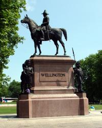 Duke of Wellingtons monument, Hyde Park.